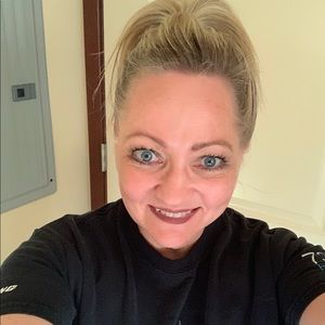 Meet your Posher, Deanna